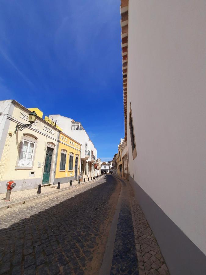 Casa A Julia In Faro'S Heart Apartman Kültér fotó