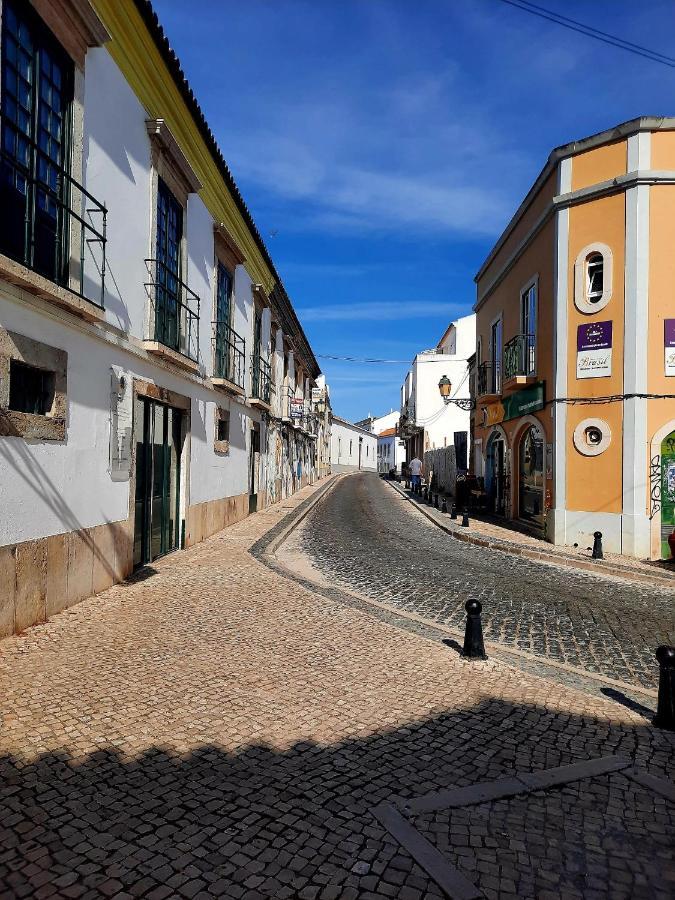 Casa A Julia In Faro'S Heart Apartman Kültér fotó